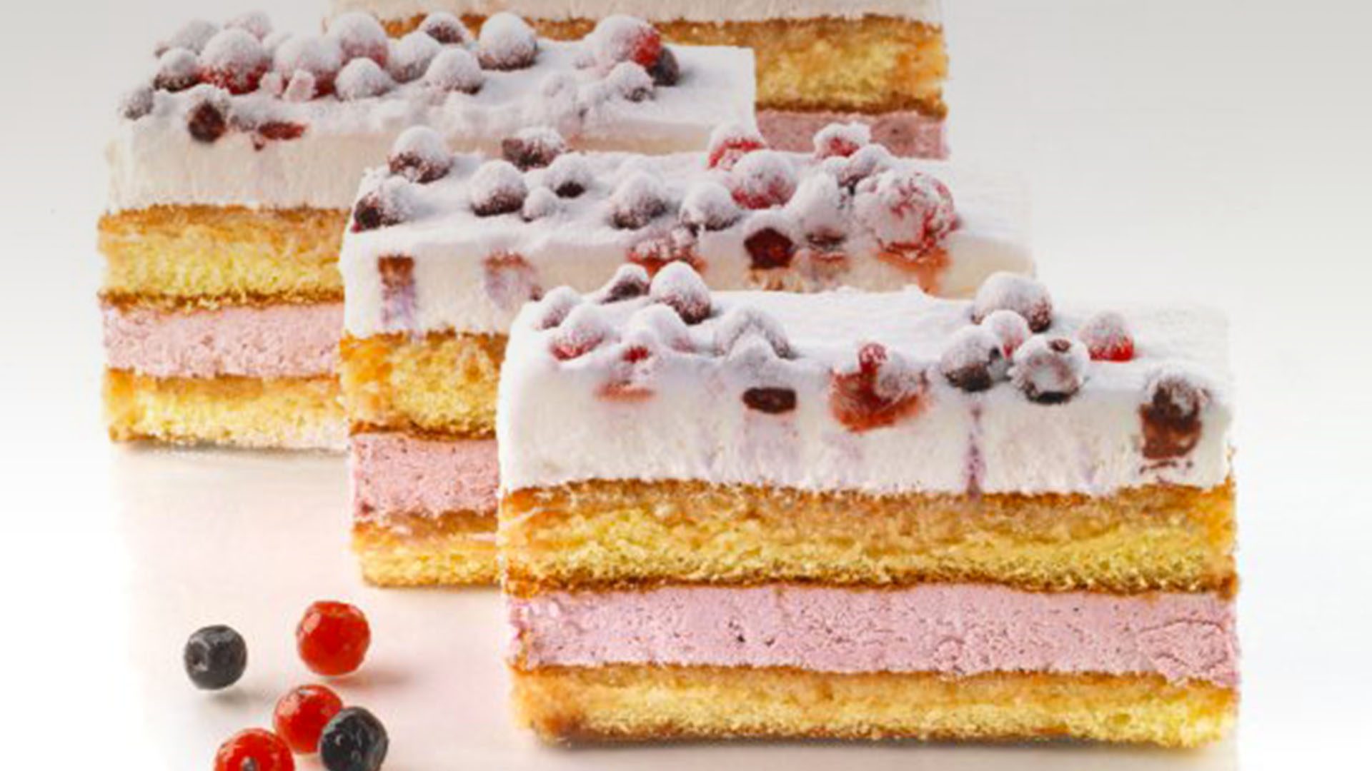 0646_torta_mirtilli_e_ribes_bassa