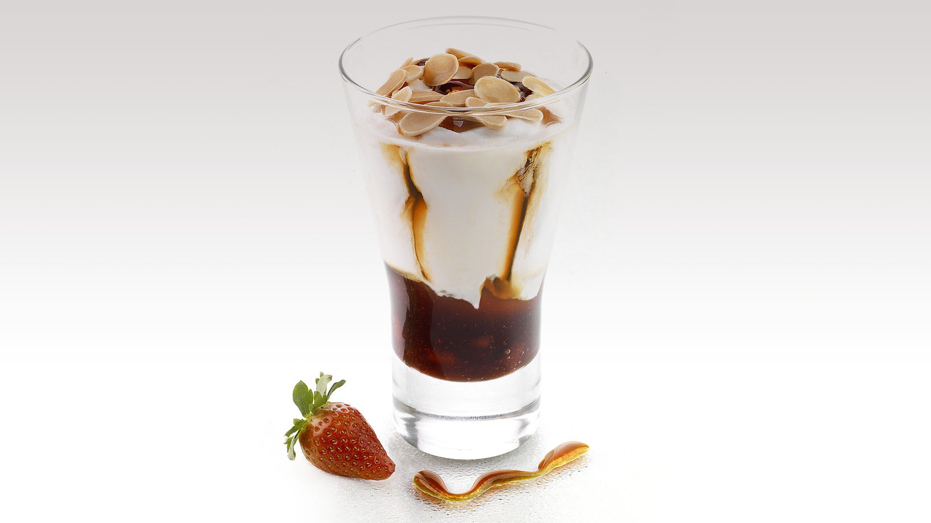 0738_coppa_fragola_caramello_hr