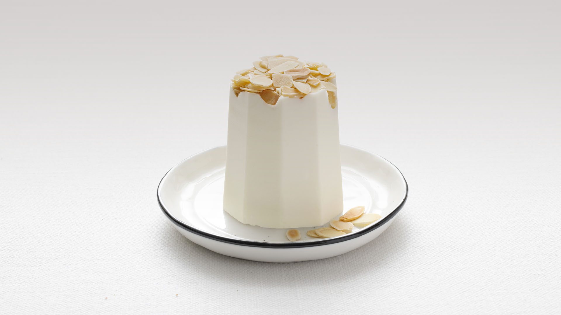 0789_semifreddo_alle_mandorle_bassa
