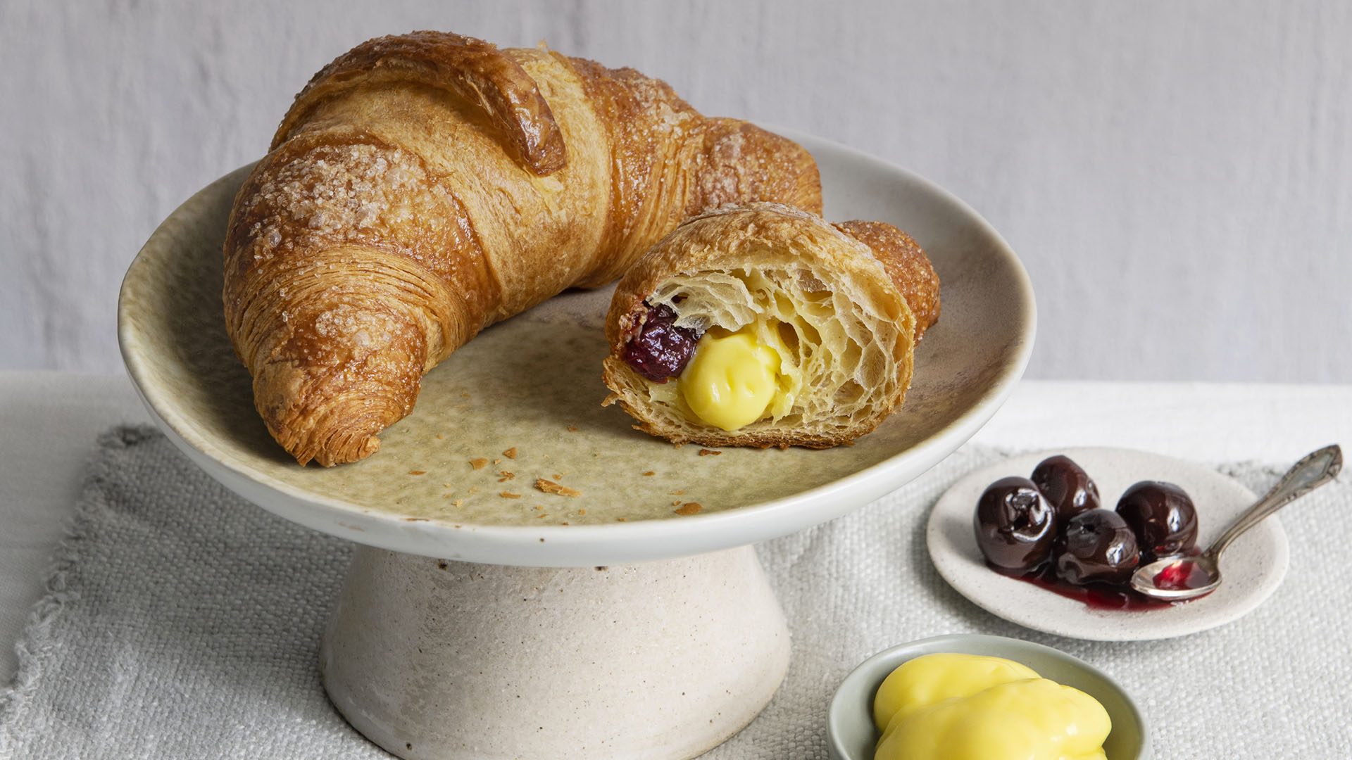 0862_gran_croissant_crema_amarena_bassa