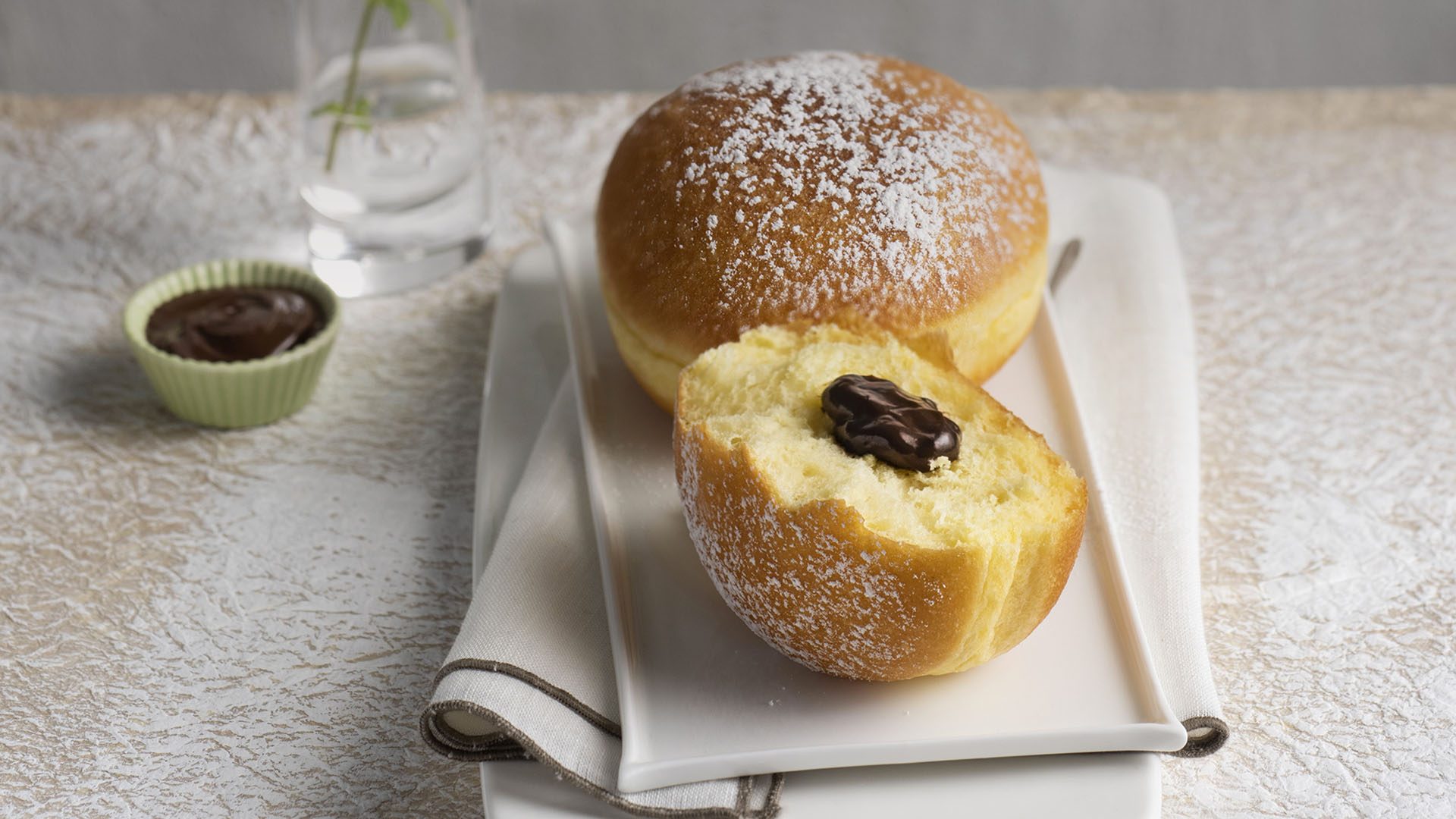 1097_krapfen_cacao_nocciole