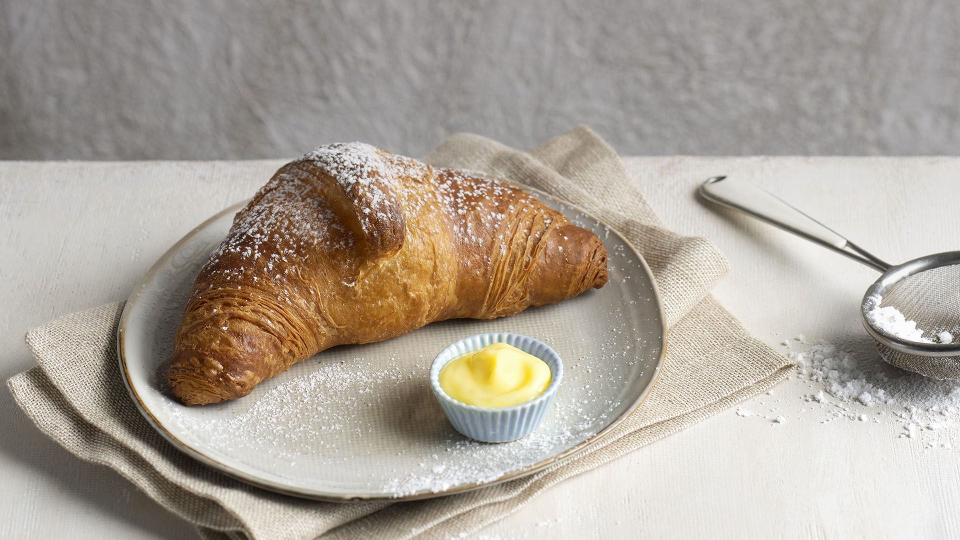 1111_gran_croissant_crema