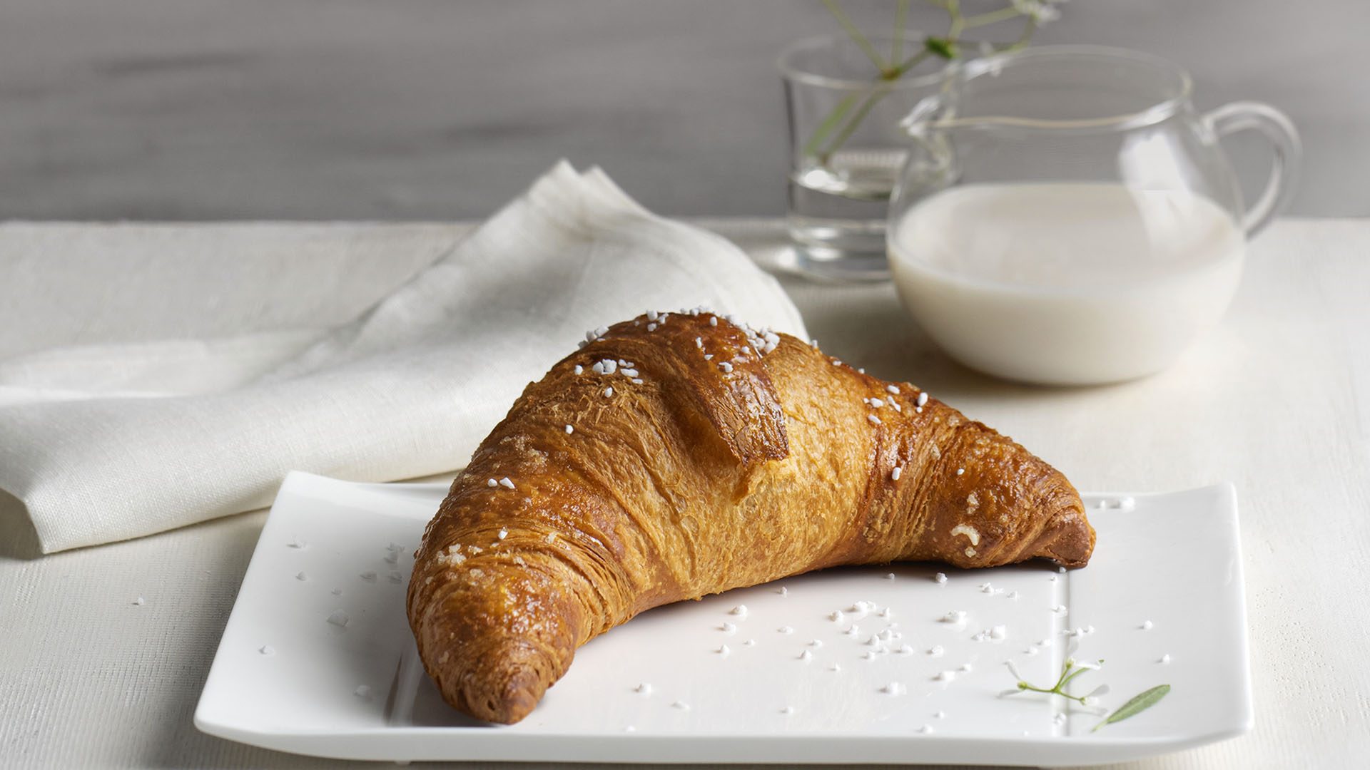 1113_gran_croissant_vuoto