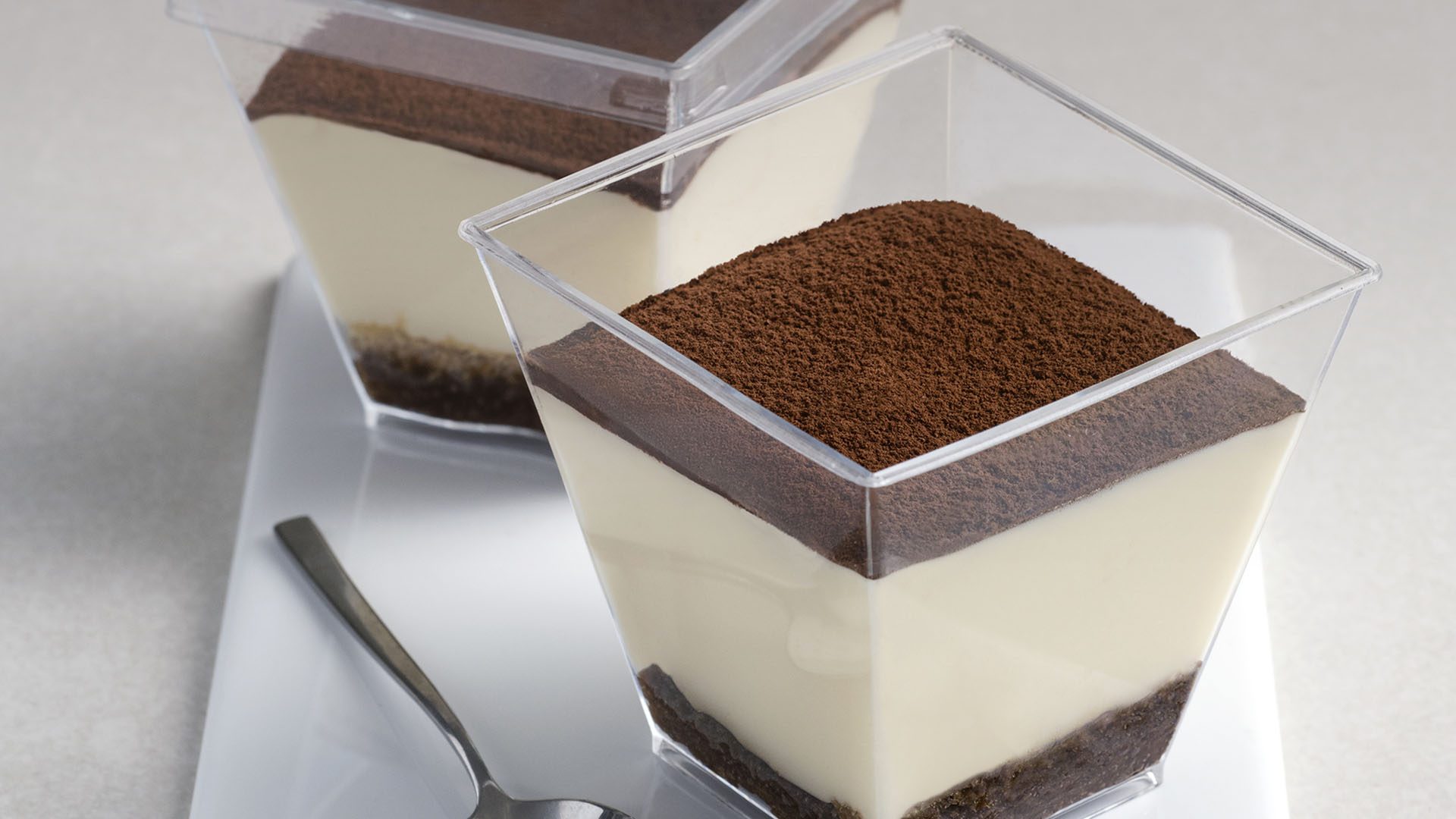 1123_coppa_tiramisu_gluten_free_12p