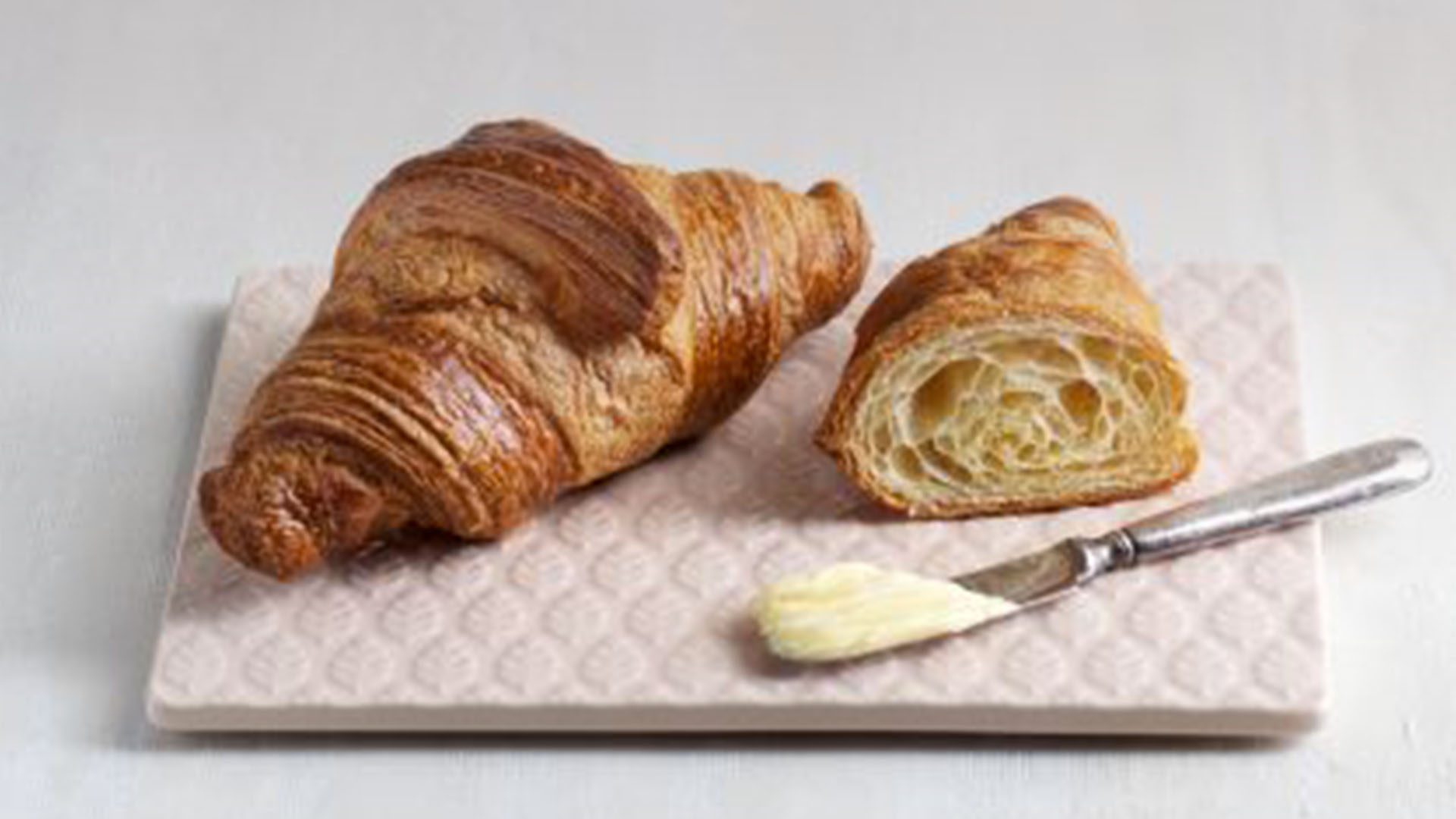 1222_croissant_burro_vuoto