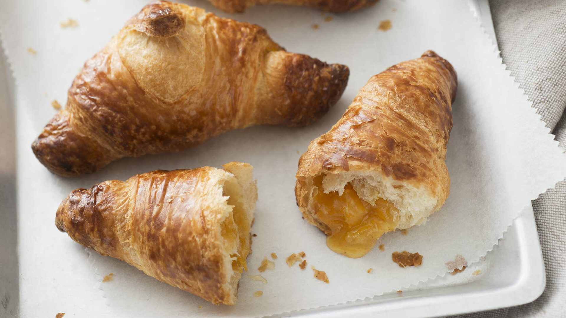 2373 Mini croissant albicocca